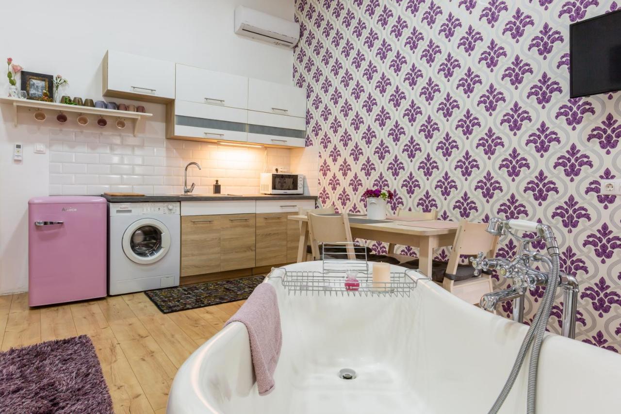 Elegant Coziness Apartment Budapest Bagian luar foto
